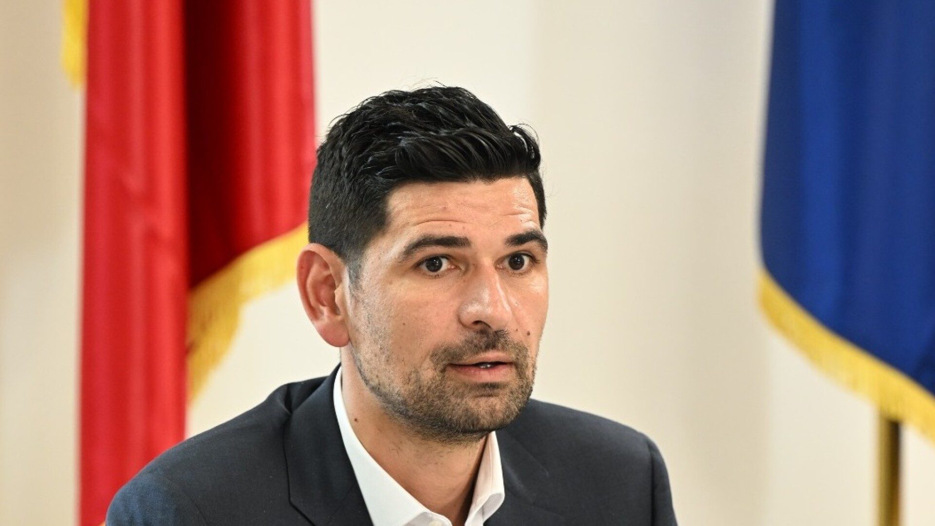 Echipa lui Antonescu: penalul Thuma, penalul Alexe, ex-penalul Roșca și ex-sereistul Tuță - presă